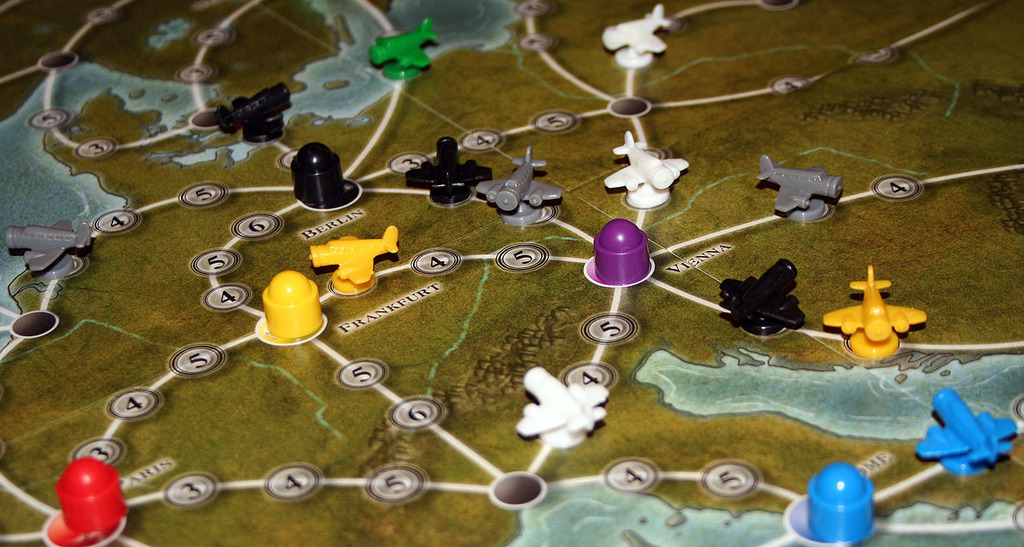 Monopolis Airlines Europe Base Tabletop, Board and Card Game