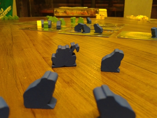 Monopolis Bullfrogs Base Tabletop, Board and Card Game