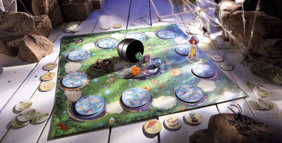 Clumsy Witch Board Game Monopolis Clumsy Witch Base Tabletop, Board and Card Game