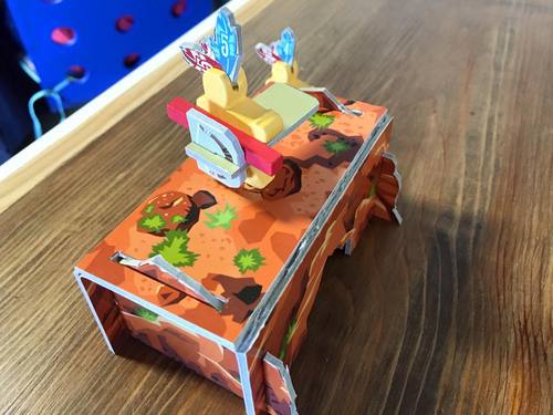 Monopolis Flick em up Red Rock Tomahawk Expansion Tabletop, Board and Card Game