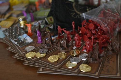 Monopolis Glenn Drovers Discover: Age of Discovery Deluxe Edition Base Tabletop, Board and Card Game