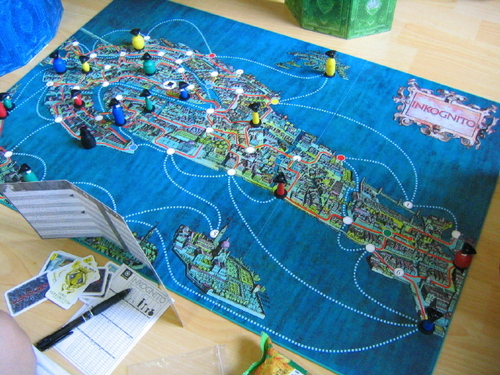 Monopolis Inkognito Base Tabletop, Board and Card Game