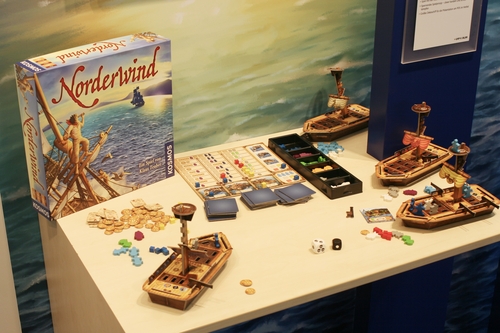 Monopolis North Wind Base Tabletop, Board and Card Game