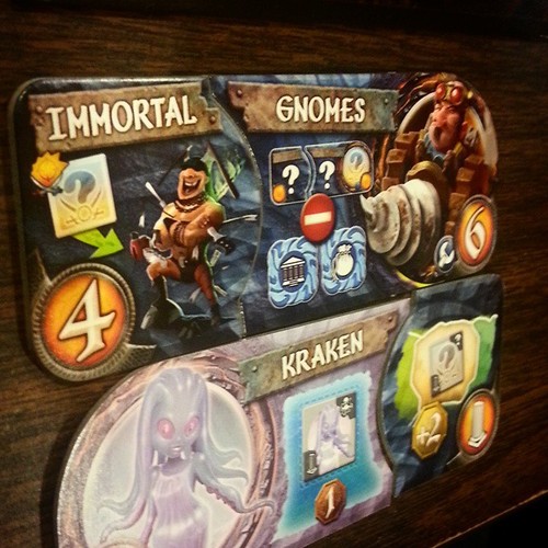 Monopolis Small World Underground Base Tabletop, Board and Card Game