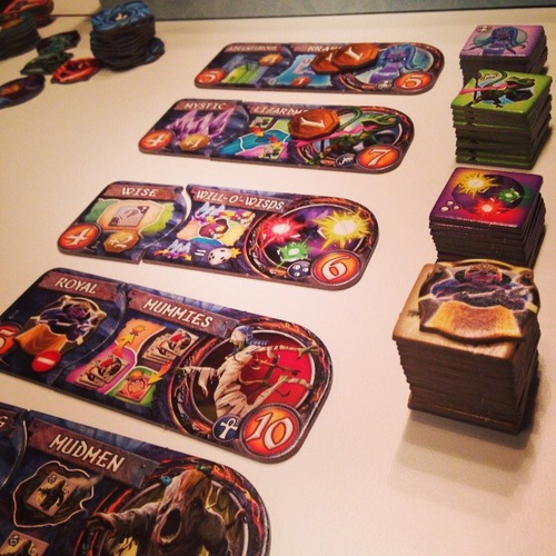 Monopolis Small World Underground Base Tabletop, Board and Card Game