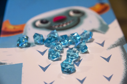 Monopolis Diamonster Base Tabletop, Board and Card Game