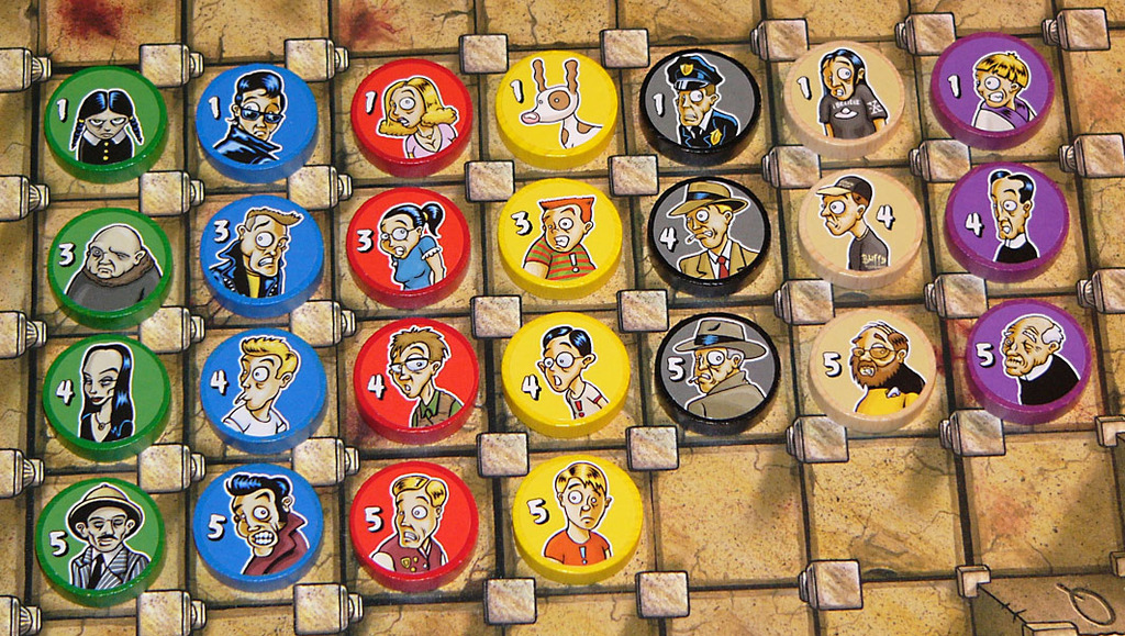 Monopolis Fearsome Floors Base Tabletop, Board and Card Game