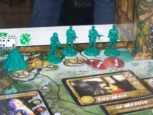 Fortune and Glory: The Cliffhanger Game Board Game Monopolis Fortune and Glory: The Cliffhanger Base Tabletop, Board and Card Game